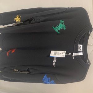 Brand new Adidas Goody Crewshirt